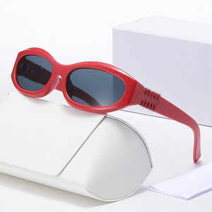 0611 Nuevas Gafas de Sol de Moda Retro Clásicas con Marco Pequeño de Ojo de Gato Negro, Gafas de Sol Rectangulares Vintage para Mujer - Product Image 6