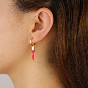 Nouveau piment charme goutte boucle d'oreille or métal mode belle fille femmes oreille piment bijoux rouge cerceau boucle d'oreille - Product Image 6