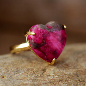 Heart Shape <b>Adjustable</b> <b>Ring</b> Red Natural Stone Prong Setting Jewelry Gift - Product Image 2