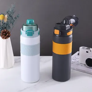 Customized Stainless Steel Sport Water Bottle Vacuum Insulated Thermal Flask With Silicone Sleeve And Lid