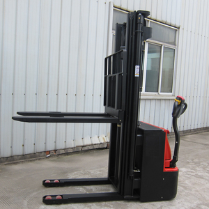 Chariot élévateur électrique <span class=keywords><strong>Rider</strong></span> Reach Lift, gerbeur à palettes, hauteur de levage de 5 m - Product Image 3