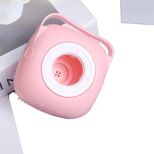 2025 silicone Massage animal de compagnie exfoliant épurateur rechargeable Silicone bébé bain corps douche brosse avec distributeur de <span class=keywords><strong>savon</strong></span> - Product Image 2