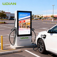 Chargeur rapide DC extérieur avec écran publicitaire 55 pouces 2500 nits, CMS Cloud, média USB et diffusion vidéo via application