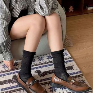 Chaussettes en dentelle pour femmes, couleur unie blanche, respirantes, en fibre de polyester, chaudes, pour jeunes de 18 à 40 ans, W2589 - Product Image 2