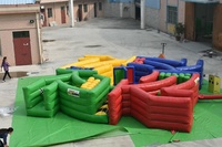 Prêt à expédier jeu gonflable étourdi jeu interactif multijoueur gonflable labyrinthe rotatif pour enfants et adultes