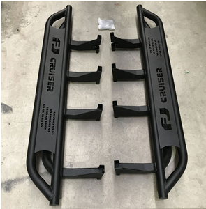 Nouvelles marchepieds latéraux de style barre de protection pour Toyota FJ Cruiser - Product Image 1