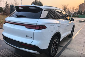 Song Pro DM 2025 de Segunda Generación, Conducción Inteligente, 115KM Transcend, Híbrido Enchufable, 1.5L, 5 Asientos, SUV Compacto con Tracción Delantera - Product Image 5