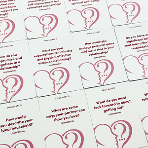 Chine Usine Personnalisée Romance Valentine <span class=keywords><strong>Couple</strong></span> Islamique <span class=keywords><strong>Question</strong></span> <span class=keywords><strong>Jeu</strong></span> De Cartes En Gros Partie Potable Conseil <span class=keywords><strong>Jeu</strong></span> De Cartes - Product Image 6