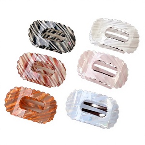 Nuevo Diseño, Pinza para el Cabello Plana con Textura de Rayas Coloridas, 9.5cm, Plástico, Moda, Uso Diario, Accesorios para el Cabello para Mujer, Empaque de Cartón HT - Product Image 2