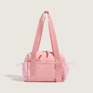 I-0661 Wholesale Modern Custom Logo Women <b>Men</b> Large Gym Tote <b>Bag</b> Outdoor Nylon Shoulder <b>Bag</b> Gym <b>Bag</b> - Product Image 4