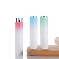 Mini bouteilles de parfum en aluminium et métal de luxe de 8ml avec atomiseur torsadé et compte-gouttes rechargeables
