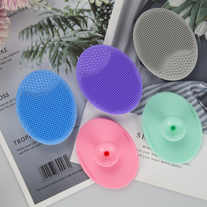 Cepillo de baño de bebé de masaje de silicona de alta calidad para cuna y piel seca - Product Image 5