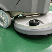 Autolaveuse automatique autoportée avec disque de 520 mm pour sols d'usine et d'atelier