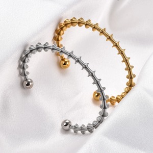 Bracelet manchette large en acier inoxydable tendance de 7 mm pour femme, style punk, spirale, bijou de main en métal, accessoires cadeaux - Product Image 4