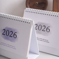 Nouveau Calendrier de Bureau 2026 Compact et Frais avec Horloge LCD, Mémo en Papier Imperméable, Couleurs Dégradées, Version Anglaise