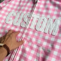 Sweat à capuche zippé court pour homme, coupe ample, en coton French Terry, avec logo personnalisé, motif Gingham rose et blanc