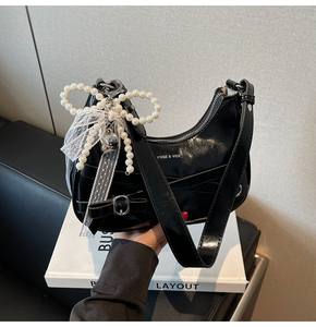 Nouveau Sac Fourre-tout Rétro Haut de Gamme pour Femme 2026 – Collection Automne/Hiver – Sac à Bandoulière Chic - Product Image 1