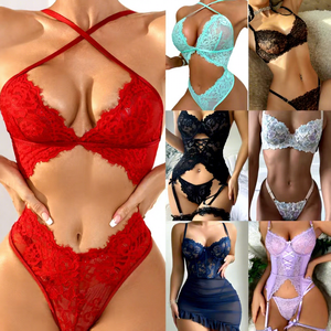 ملابس داخلية نسائية مثيرة لعيد الحب، طقم من قطعتين من الدانتيل للنوم - Product Image 1