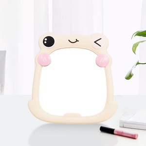 Miroir de courtoisie simple, haute définition, simple face, populaire en ligne, portable, adapté aux dortoirs étudiants, motif grenouille de dessin animé - Product Image 3