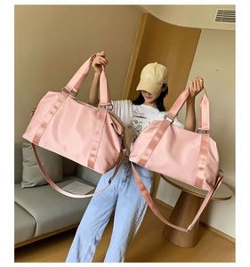 Factory New Design Oxford Fabric Foldable Large Capacity Waterproof Folding Storage Luggage Bag Travel Bag Carry on for Ladies - Product Image 4