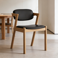 Chaises de salle à manger en bois massif haut de gamme pour usage commercial dans les restaurants, les cafés, les hôtels, les fast-foods
