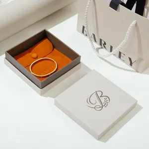 Barley OEM Hot Sell Custom Paper Ring Earrings Bracelet Pendant Necklace Packaging Jewelry Packaging Box Strap Logo