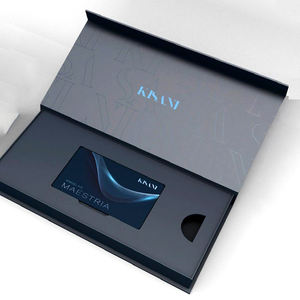 豪华定制标志设计硬质纸板纸磁性封口盖盒，用于礼品卡 - Product Image 1