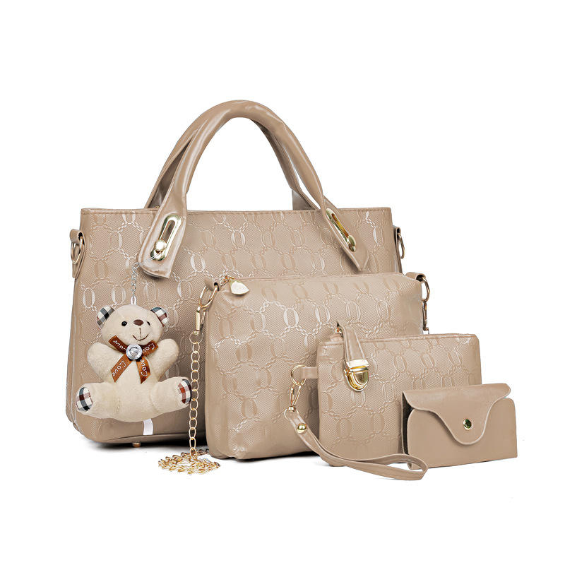 โกลเด้น