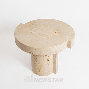 Newstar Buff Tables d'appoint en marbre à dessus rond Table d'appoint de canapé en marbre naturel Table d'appoint en travertin - Product Image 6