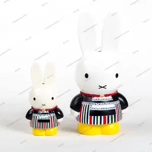토끼 모양의 미니 입상 장난감 수지 공예 만화 동물 그림 장식 귀여운 선물
