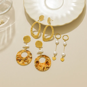 Pendientes Modernos de Acero Inoxidable 304 con Baño de Oro de 18K, Diseño Geométrico Irregular en Forma de Corazón, para Uso Diario - Product Image 3