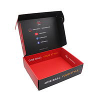Caja de Envío Impresa Personalizada, Cartón Rígido Negro y Rojo Premium con Logotipo, Enlaces Sociales, Inserto Moldeado para Marcas Deportivas y de Estilo de Vida