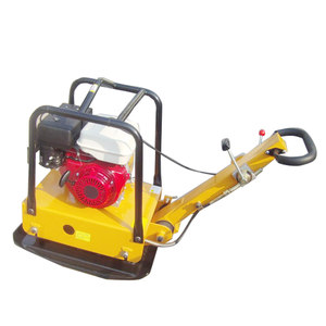 Gasoline Vibratory Forward Plate Compactor with Water Tank, <b>Walk</b> Behind Soil Compaction <b>Machine</b> for Construction - Product Image 3