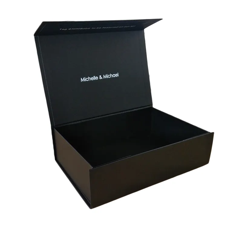 Qingdao Custom Cardboard Paper Packaging Gift Box For Shoe clothes