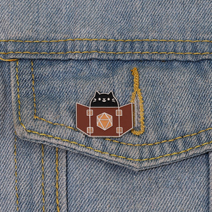 It's Fine I'm Fine esmalte Pin personalizado divertido gato tiburones espada broche solapa insignia gatito Animal joyería regalo para niños amigos - Product Image 1