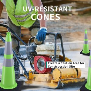 28 inch PVC verkeerskegels groen met reflecterende rand van technische kwaliteit voor gebruik op bouwplaatsen, opritten, wegen en parkeerplaatsen - Product Image 4