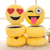 Kreativer Emoji-Plüsch-Handwärmer, Niedliches Büro-Plüschkissen, Geschenk für Feiertage, Verkaufsstand-Puppe