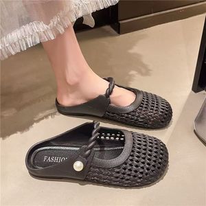 2025 été nouvelle version haute qualité <span class=keywords><strong>argent</strong></span> Style français Baotou demi pantoufle pour les femmes tissé creux respirant Net sandales plates - Product Image 5