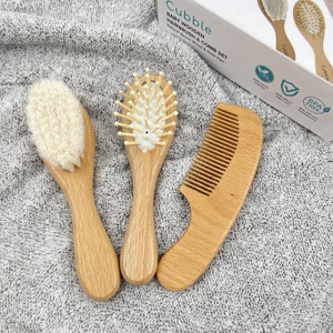 Set <span class=keywords><strong>de</strong></span> Cepillo y Peine <span class=keywords><strong>para</strong></span> Bebé con Logotipo Personalizado, Cerdas Suaves <span class=keywords><strong>de</strong></span> Pelo <span class=keywords><strong>de</strong></span> Cabra Natural, Cepillo <span class=keywords><strong>de</strong></span> Madera <span class=keywords><strong>para</strong></span> <span class=keywords><strong>Baño</strong></span> y Masaje - Product Image 5
