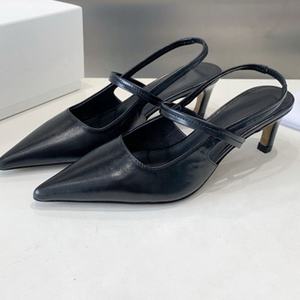 Zapatos de mujer elegantes, tacos para mujer hechos a mano con logotipo personalizable, zapatos de tacón alto para mujer - Product Image 1