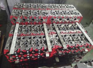 汽车发动机零件 BT50 气缸盖 WE01-101-00K 908749 AMC908749 适用于马自达/福特 WL BT-50 <span class=keywords><strong>2</strong></span>.5/3.0 16气门 <span class=keywords><strong>2</strong></span>凸轮轴 - Product Image 5