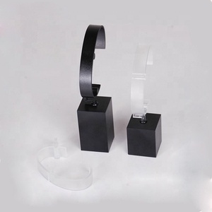 亚克力<span class=keywords><strong>C</strong></span>环手表架展示架柜台零售商商店手表架 - Product Image 5