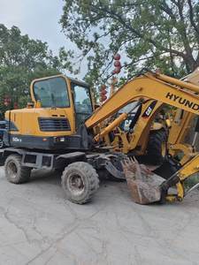 Mini-excavatrice Hyundai 60W-9 d'occasion en excellent état, d'origine coréenne, 6 tonnes, Hyundai 60W EN VENTE - Product Image 2
