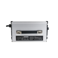 Chargeur de batterie lithium-ion 67,2 V 71,4 V 20 A pour scooter Citycoco