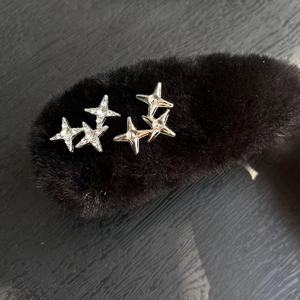 जंक फोन केस मेटल लक्जरी जूता आकर्षण डिजाइनर ब्रांड लोगो सजावट के साथ ब्रांड लोगो सजावट आकर्षण - Product Image 6