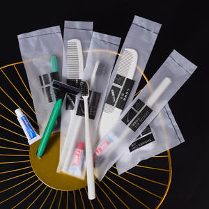 Ensemble de masques souples jetables en plastique pour hôtel, articles de toilette de luxe écologiques pour <span class=keywords><strong>chambre</strong></span>, bonnet de douche, brosse à dents portable pour voyage <span class=keywords><strong>d</strong></span>'affaires - Product Image 1