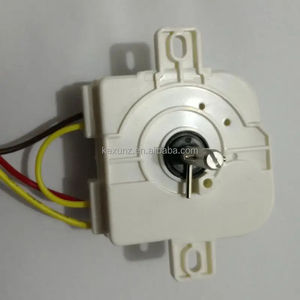 Timer Universale per Lavatrice con 3 Fili 220V 3.5A DXT15SF-G Installazione a Distanza 6.5-7.5cm - Product Image 1