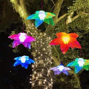 Lámpara LED con Forma de Flor para Exteriores, Impermeable, Colgante para Árbol, 30 cm, Decoración de Jardín con Flor de la Prosperidad - Product Image 4
