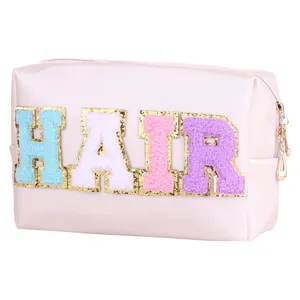 Новый дизайн, модная компактная портативная дорожная сумка для макияжа с розовыми буквами на заказ, полиуретановые косметички и чехлы