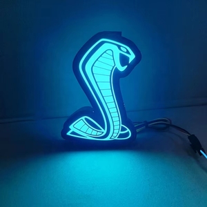 Emblema LED RGBW para Auto, 12V, Control por Aplicación, Resistente al Agua, Accesorio Decorativo, Luz LED para Parrilla de Auto, Nuevo y Más Vendido - Product Image 4